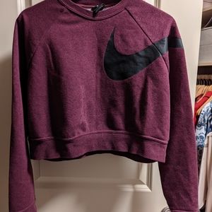 Nike crewneck cropped sweatshirt